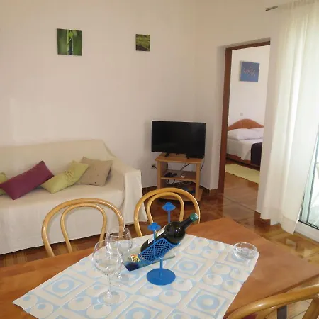 Apartmán Maja-1